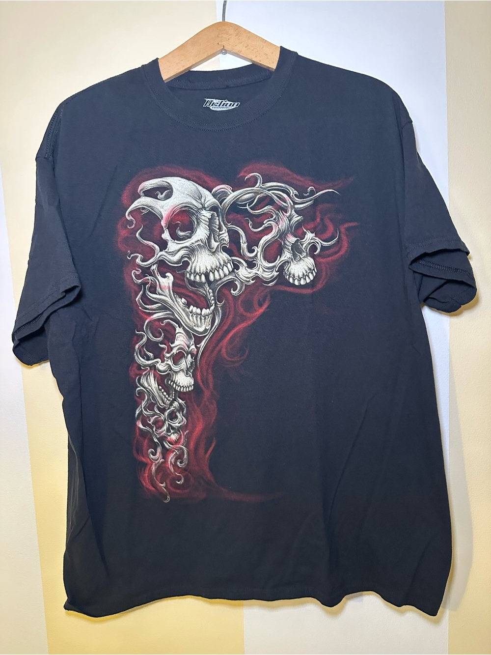 Action Apparel Mens XL Skulls Graphic T-Shirt Black Flame Biker Punk Tee